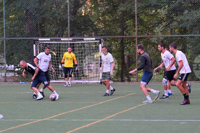 Турнир по футбол за празника на Вършец събра в града 12 любителски отбора с около 120 играчи