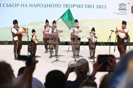Копривщица - Тринадесети Национален събор на народното творчество - закриване - концерт