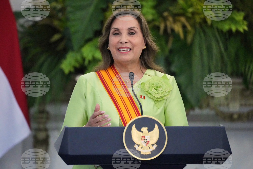 Президентката на Перу одобри закон за амнистия на участвалите във военния конфликт в страната между 1980 г. и 2000 г.