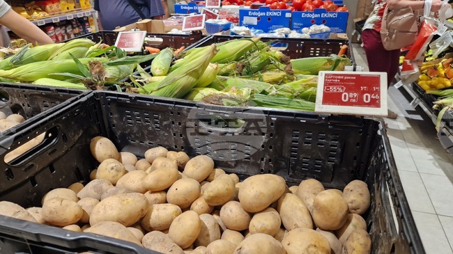 Изискването за изписване на цените едновременно в лева и в евро се спазва в голяма част от търговските обекти в Шумен