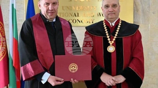 Възпитаник на УНСС е назначен за главен секретар на Министерския съвет на кралство Йордания