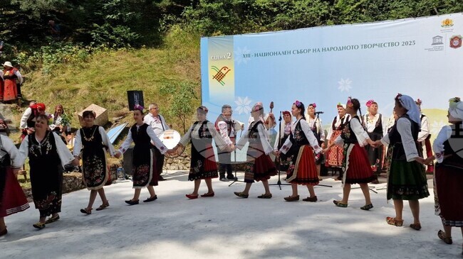 Самодейци от община Сливен спечелиха отличия на 13-ия национален събор на народното творчество в Копривщица