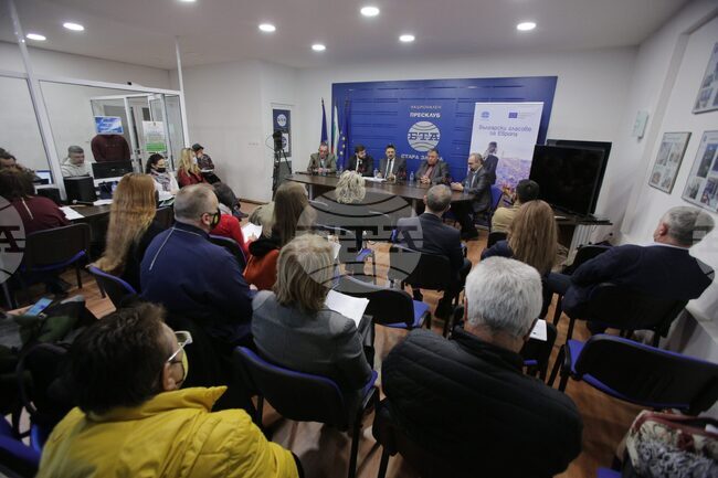  От дискусията в Стара Загора: дипломите в Европа да бъдат признати по единен стандарт 