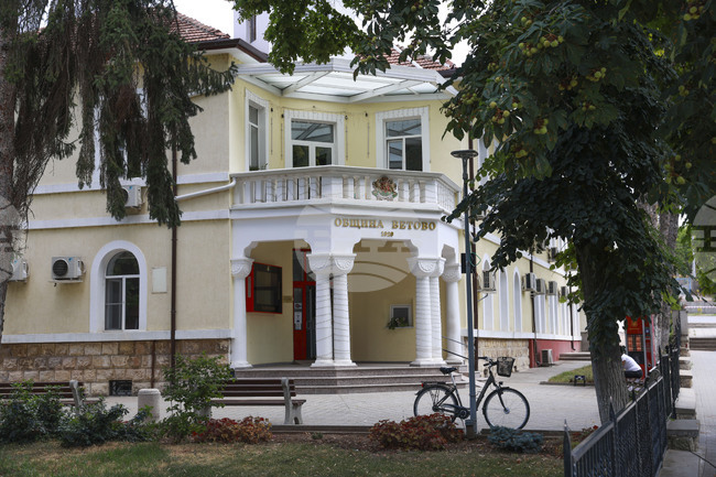 Минимални цени на дървесина, годишен план за социалните услуги и корекции в бюджета приеха общинските съветници във Ветово