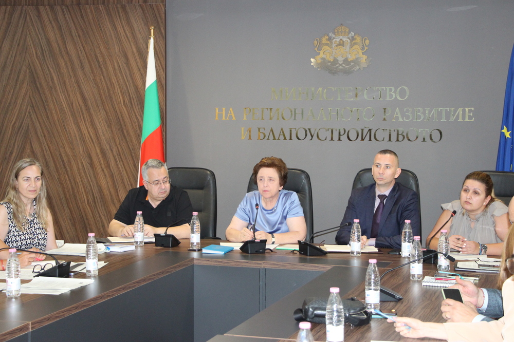 Сто и тридесет многофамилни жилищни сгради ще бъдат санирани в Столична община със средства от ПВУ, съобщи заместник-министър Дора Янкова