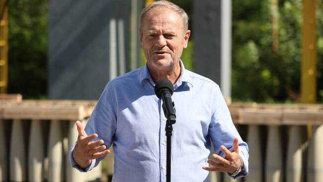 ПАП: Полската армия трябва да бъде готова за всеки потенциален сценарий, каза Доналд Туск