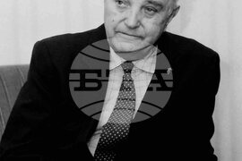 Иван Аржентински - писател и драматург