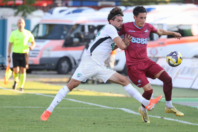 ЦСКА 1948 и ЦСКА се конкурират за футболист на Берое