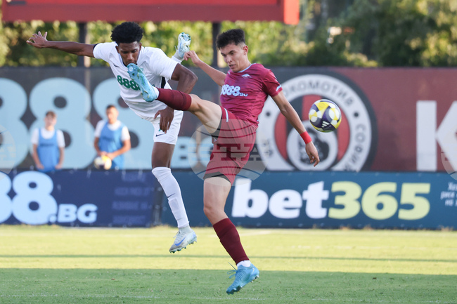 Билетите за мача Берое - Септември от 19 кръг на футболната Първа лига са в продажба