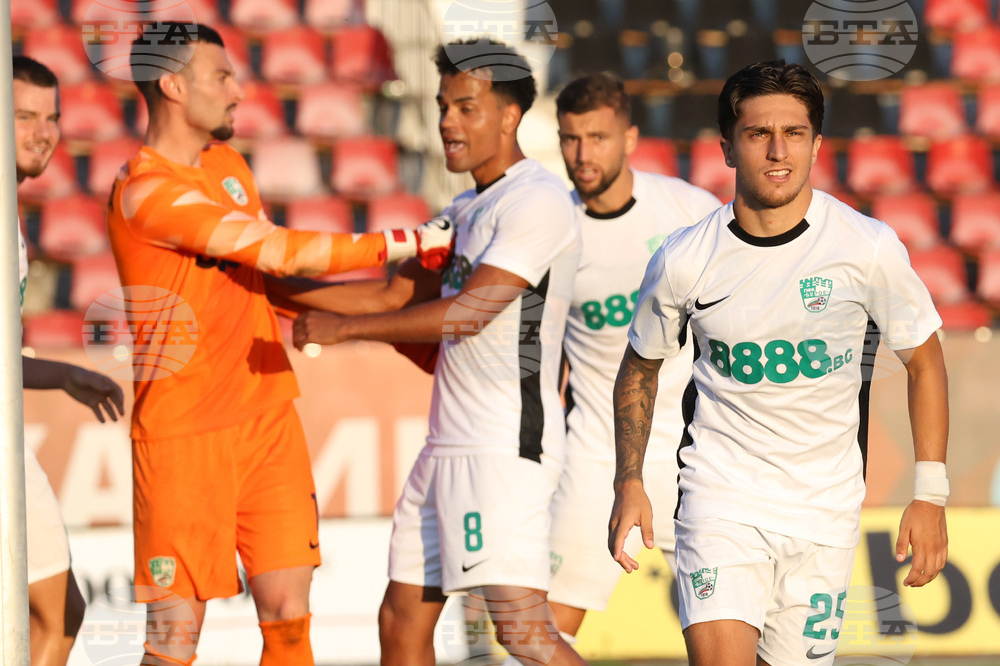 Билетите за мача Берое - Ботев (Враца) от осмия кръг на футболната Първа лига вече са в продажба