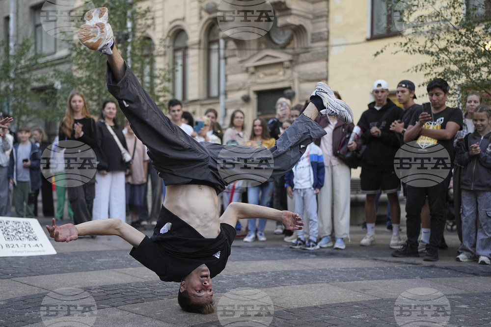 APTOPIX Russia Daily Life