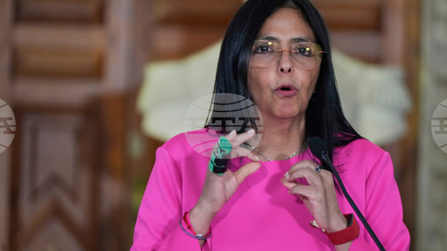 Вицепрезидентката на Венецуела поиска доказателства, че Мадуро и жена му са живи