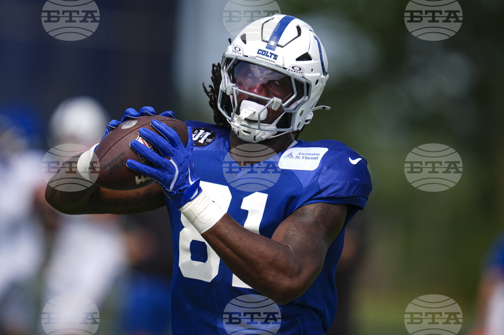 Colts Camp Football
