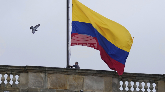 Колумбия повишава минималната работна заплата с 23 процента, засилват се опасенията за инфлацията