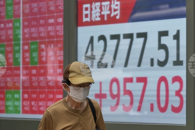 Индексите в Токио закриха възходящо след тласъка от резултатите на "Енвидиа" за технологичния сектор