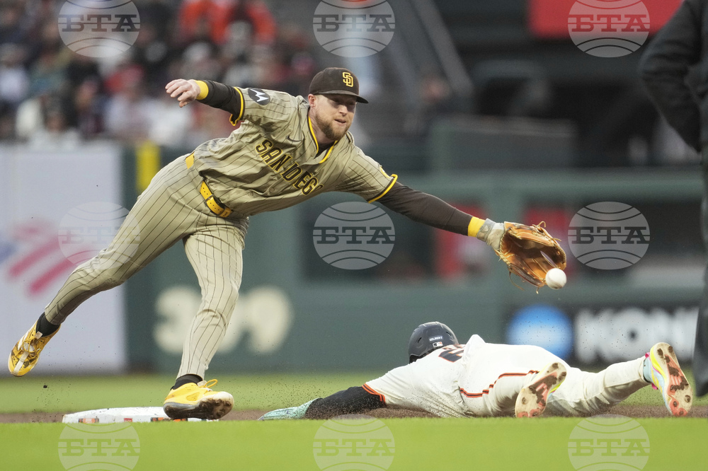 Padres Giants Baseball