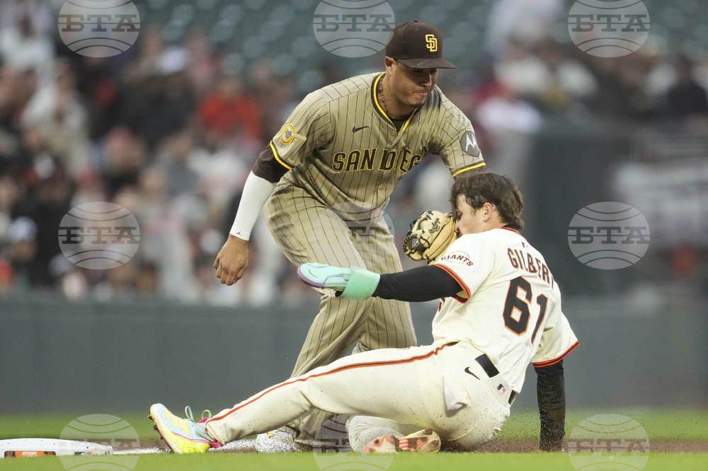 Padres Giants Baseball