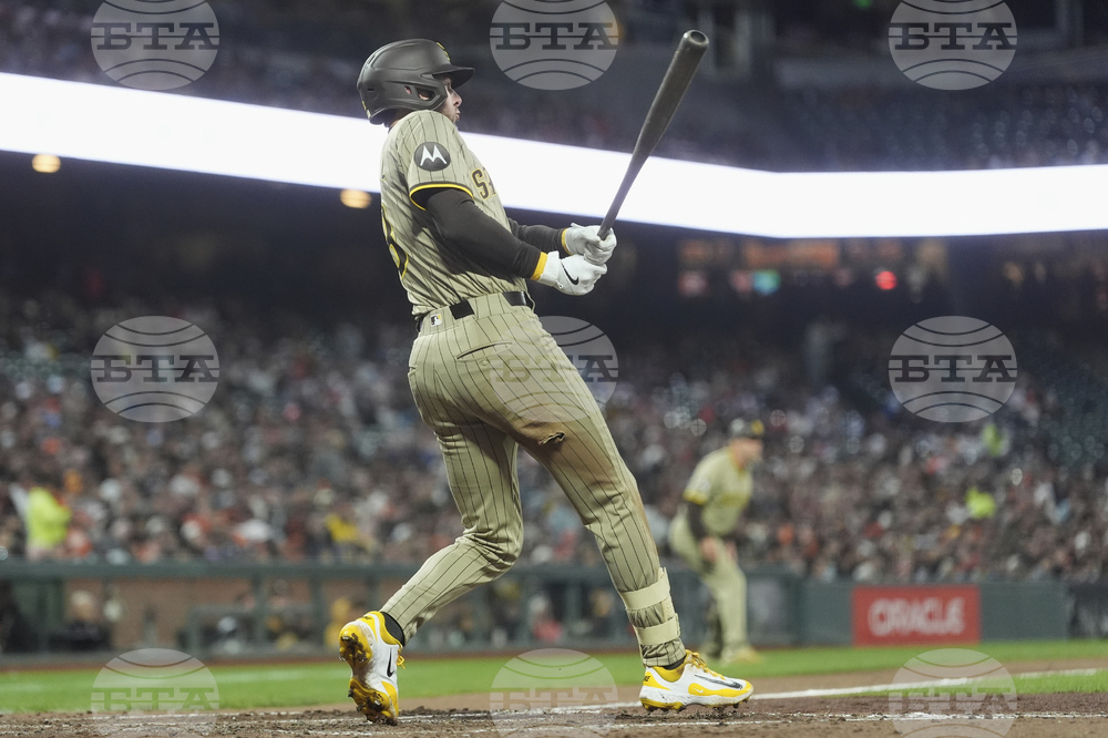 Padres Giants Baseball