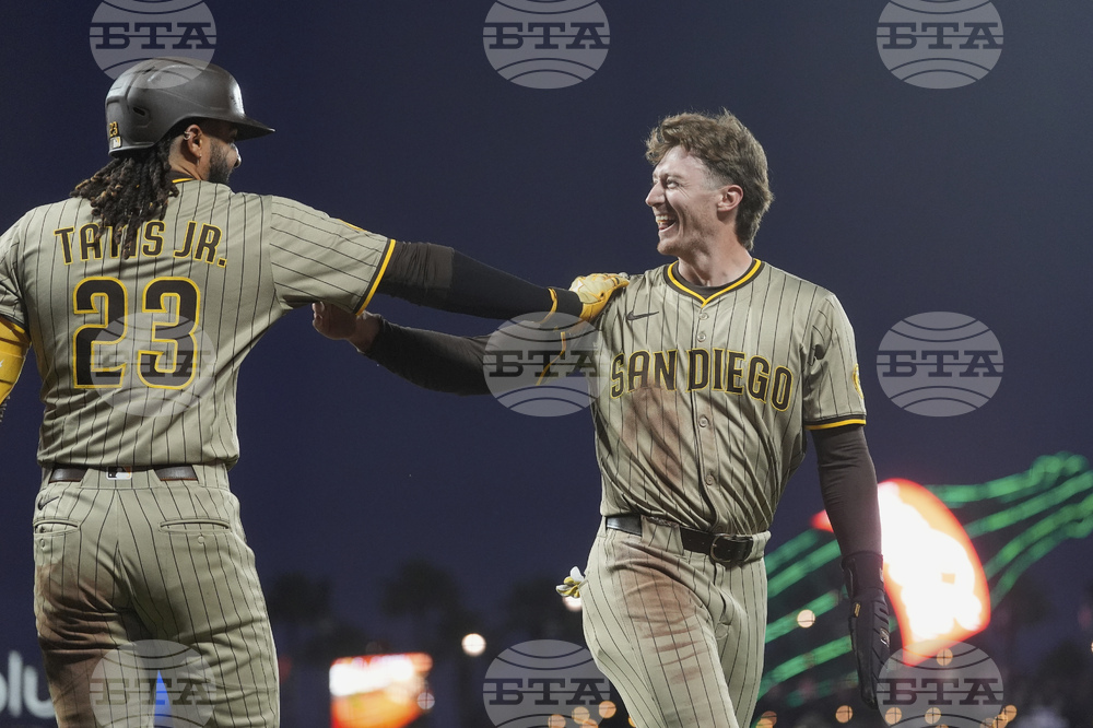Padres Giants Baseball
