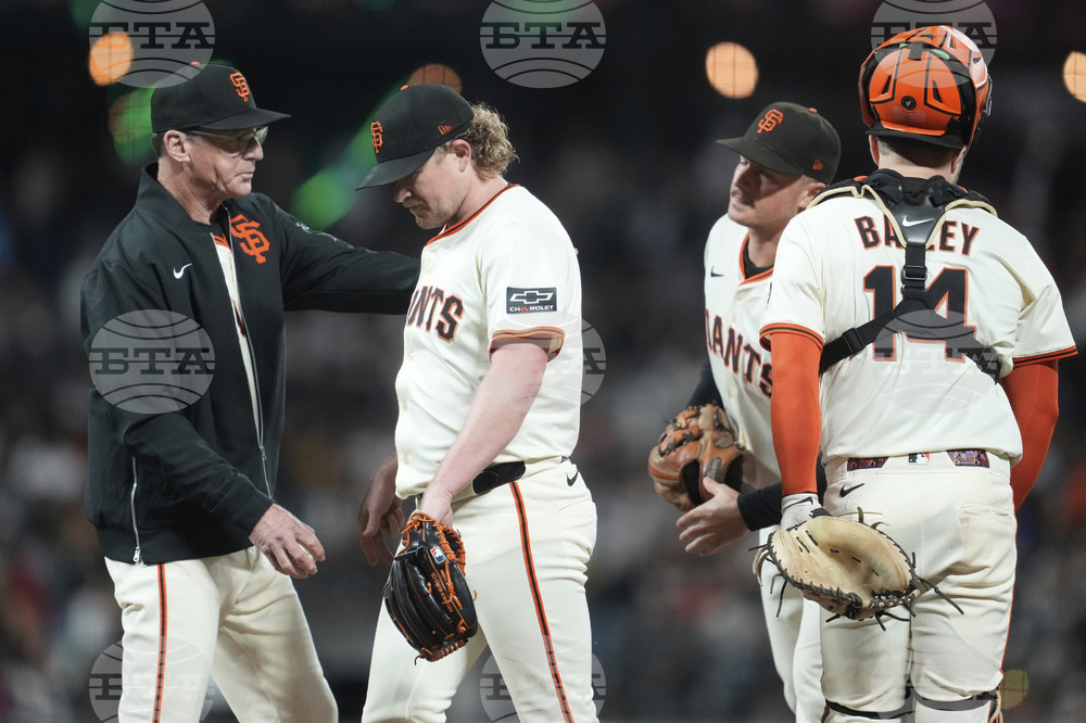 Padres Giants Baseball