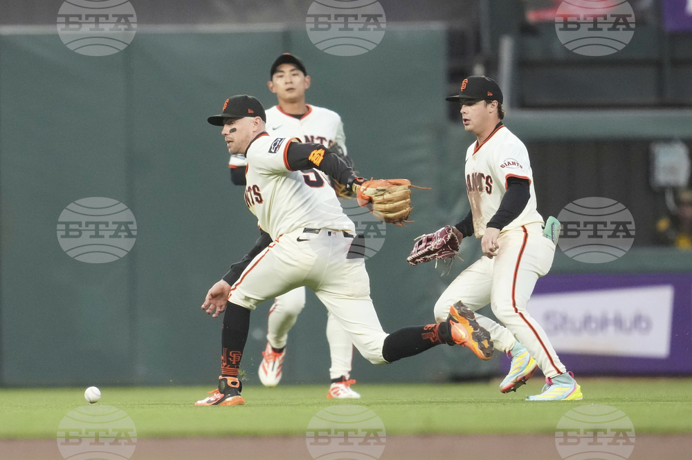 Padres Giants Baseball