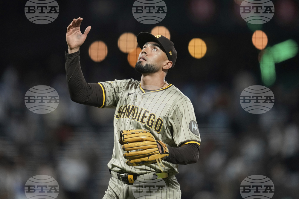 Padres Giants Baseball