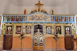 Нови чифлик - стенописи - храм - празник