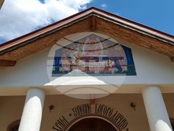 Нови чифлик - стенописи - храм - празник