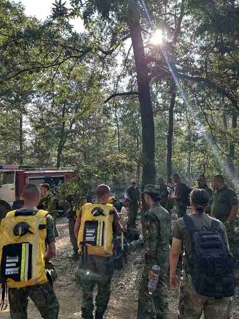 Военнослужещи участват и днес в гасенето на пожари в Пирин и Община Сунгурларе