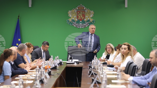 Природосъобразните решения водят до икономическо развитие и са в полза на обществото, каза зам.-министър Атанас Костадинов