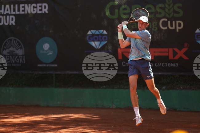 Стефан Латинович и Марат Шарипов спечелиха титлата на двойки от турнира по тенис от сериите "Чалънджър" в София