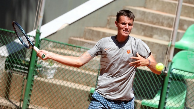 Виктор Марков отпадна на полуфиналите на двойки на турнир по тенис в САЩ