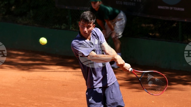 Маздрашки допусна поражение в първия кръг на турнира по тенис от сериите "Чалънджър" в София