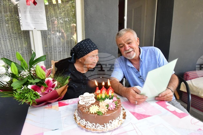 Стогодишен юбилей отпразнува днес Йордана Калинова от силистренското село Айдемир