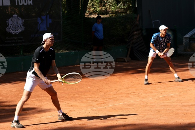 Донски и Нестеров отпаднаха на четвъртфиналите на двойки на турнира по тенис от сериите "Чалънджър" в София