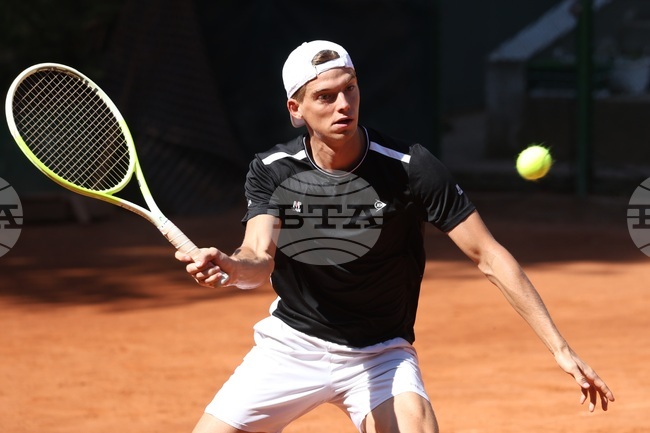 Нестеров се класира за втория кръг на турнир по тенис в Румъния