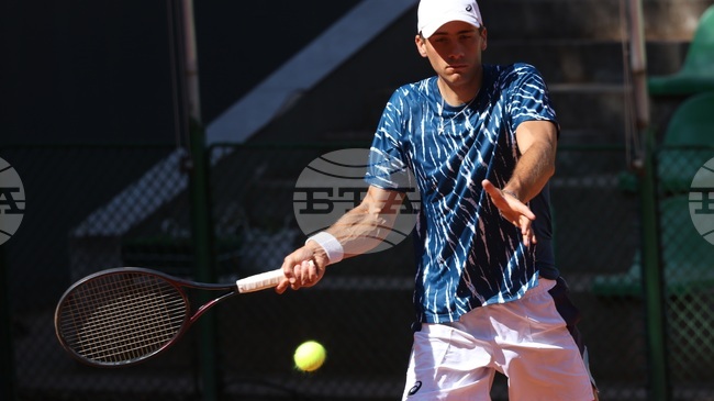 Александър Донски достигна втория кръг на турнира по тенис от сериите „Чалънджър 100“ в Бергамо 