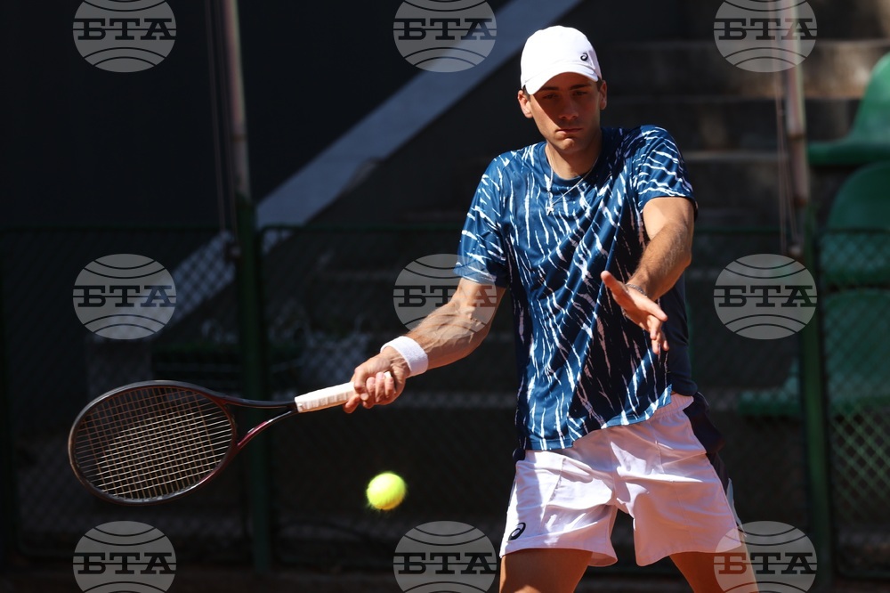 Донски отпадна във втория кръг на сингъл на турнира по тенис от сериите "Чалънджър 75" в София