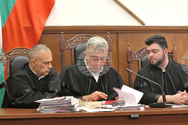 Съдът в Хасково постанови парична гаранция от 50 хил. лв. за съсобственика на кравефермата с подземна нелегална цигарена фабрика Николай Перчемлиев