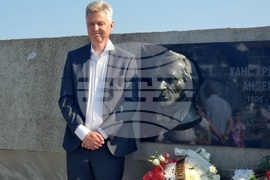 Свети Влас - Ханс Кристиан Андерсен - паметник - откриване