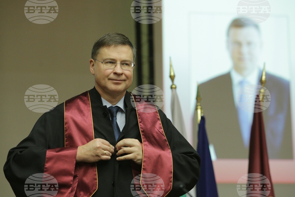 УНСС - Валдис Домбровскис - почетно звание