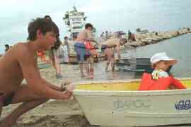 Детска регата „Борко 2000"