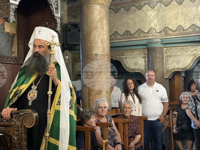 Патриарх Даниил ще възглави Преждеосвещена света литургия в Ихтиман, а в Долна баня ще отслужи малко повечерие