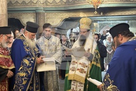 Ихтиман - храм „Успение Богородично“ - патриарх Даниил - вечерня