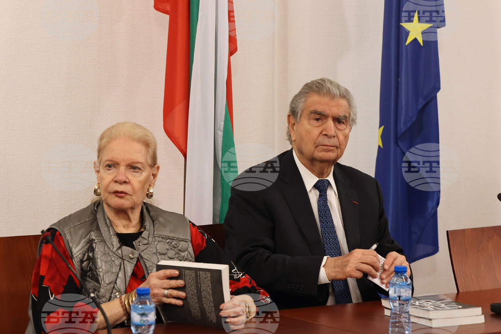 Парламент - Михаел Бар-Зоар - посещение