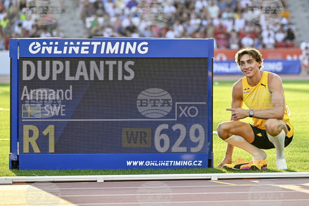 Hungary World Record Pole Vault Athletics