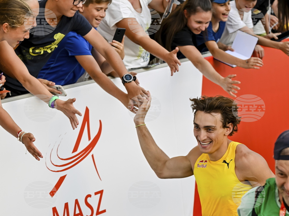 Hungary World Record Pole Vault Athletics