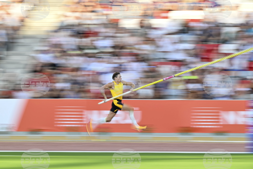 Hungary World Record Pole Vault Athletics