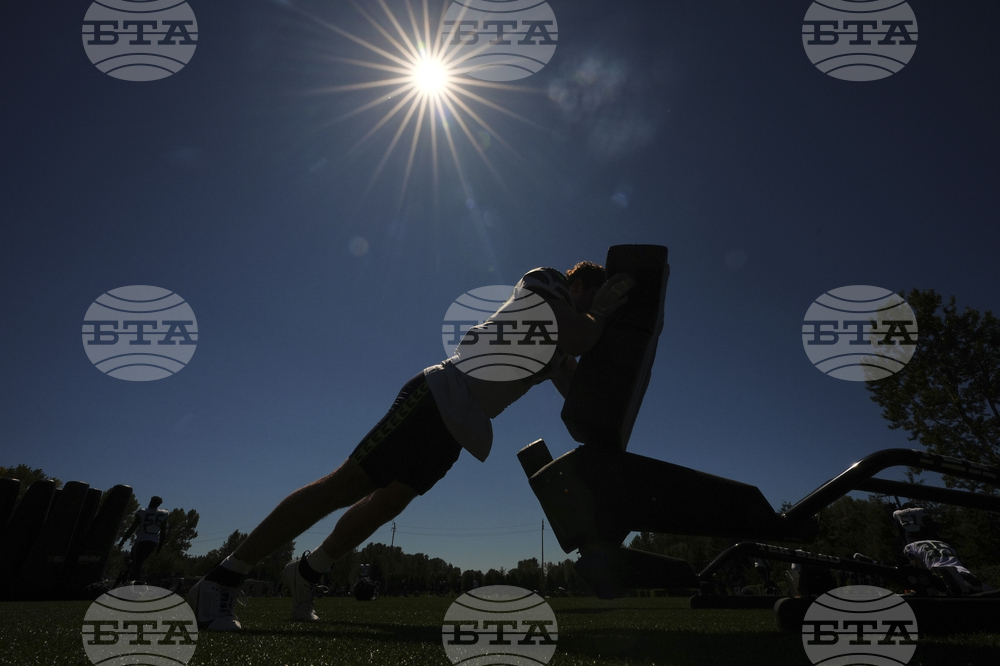 Seahawks Camp Football