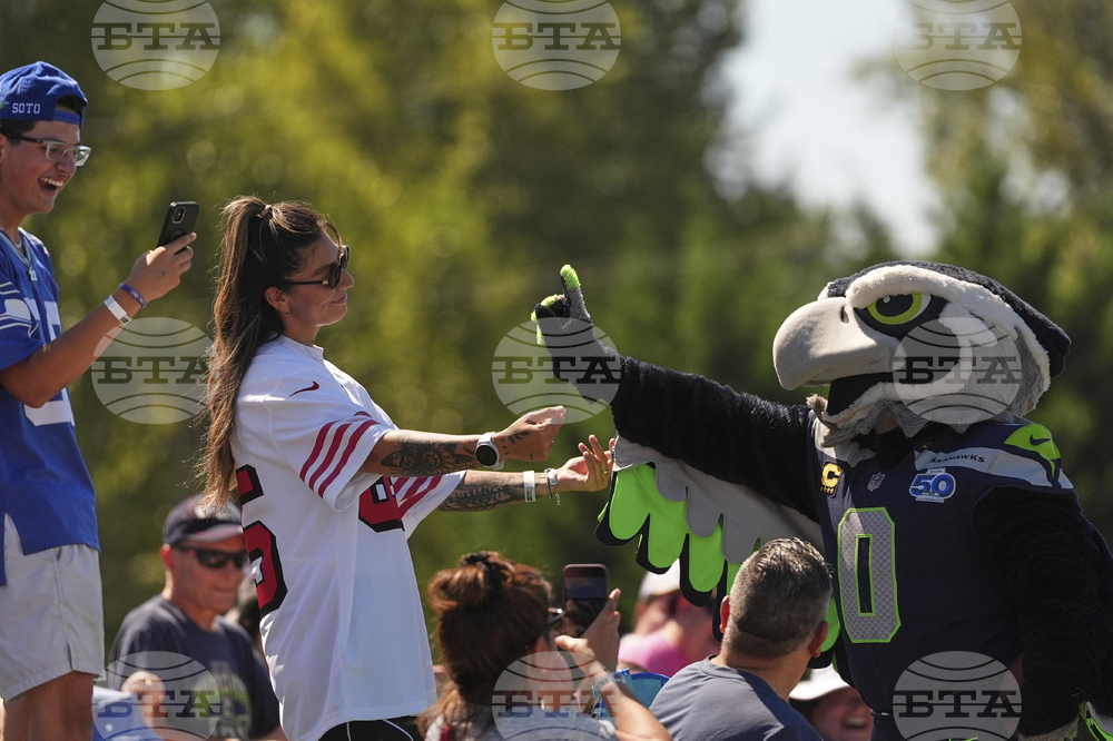Seahawks Camp Football